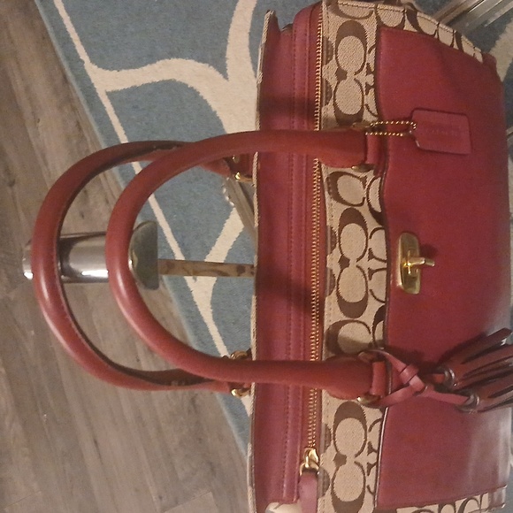 Coach Brooke Carryall Red and Tan Shoulder Bag - Picture 4 of 13